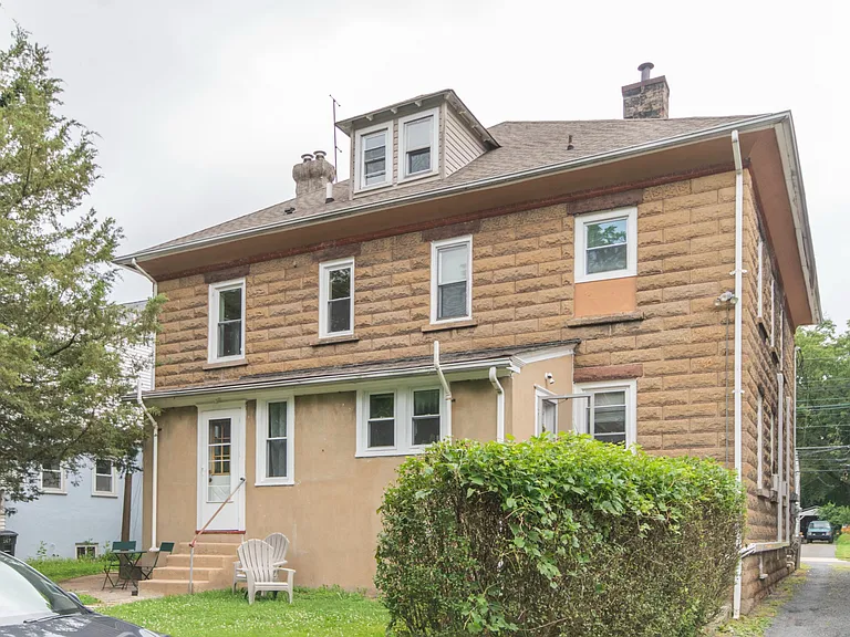 169 S Harrison St #22 — Photo 26