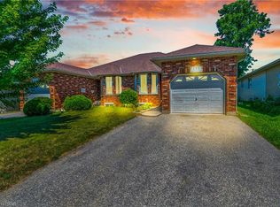 133 Whitlaw Way, Brant, ON N3L 4C9
