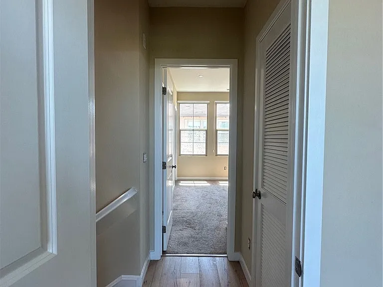 121 Tallowood — Photo 31