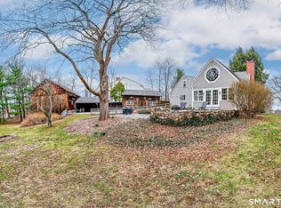 15 High St, Suffield, CT 06078
