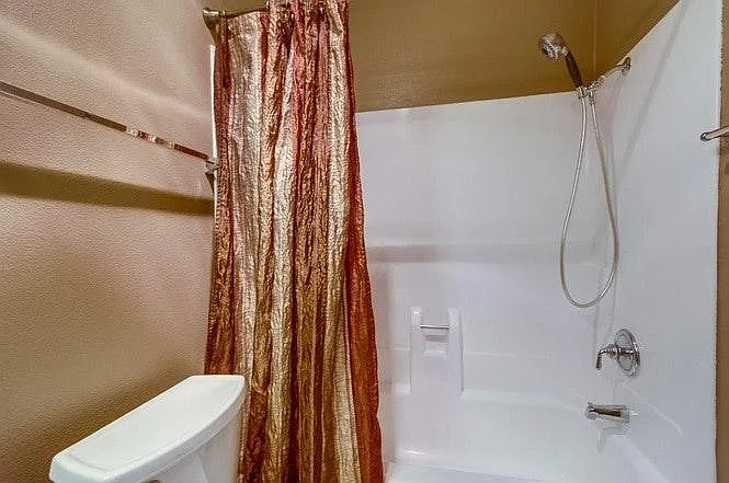 3454 Castle Glen Dr #211 — Photo 6