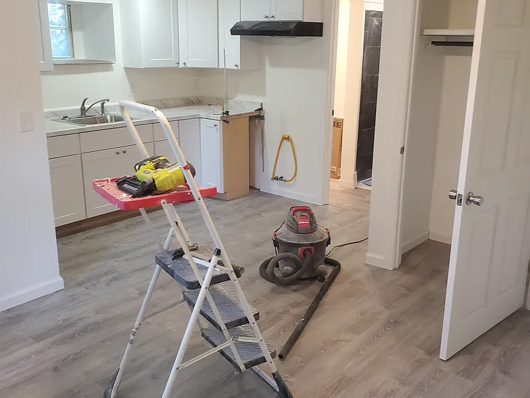 43 Pine St #1 — Photo 5