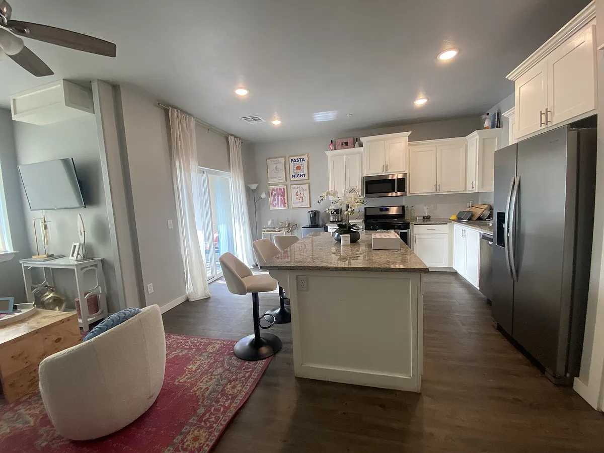Living Room - Kitchen view - 207 W Apache St #0