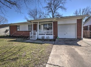 1318 NE 3rd Pl, Pryor, OK 74361