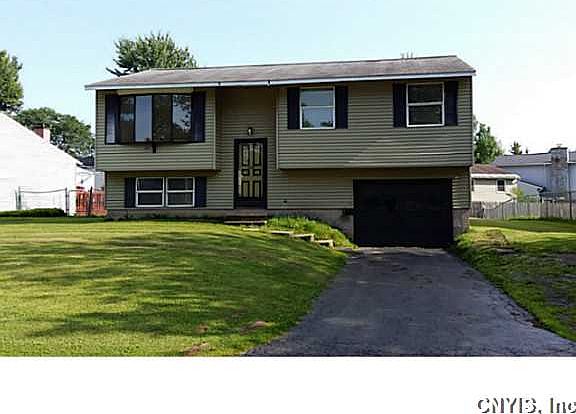 4th image of 5533 Taormina Dr