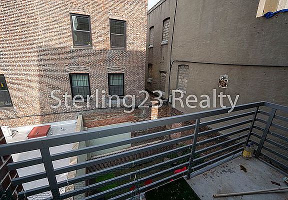 4th image of 22-07 Astoria Blvd S #2R