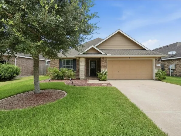 1202 Quarterhorse Dr, Alvin, TX 77511
