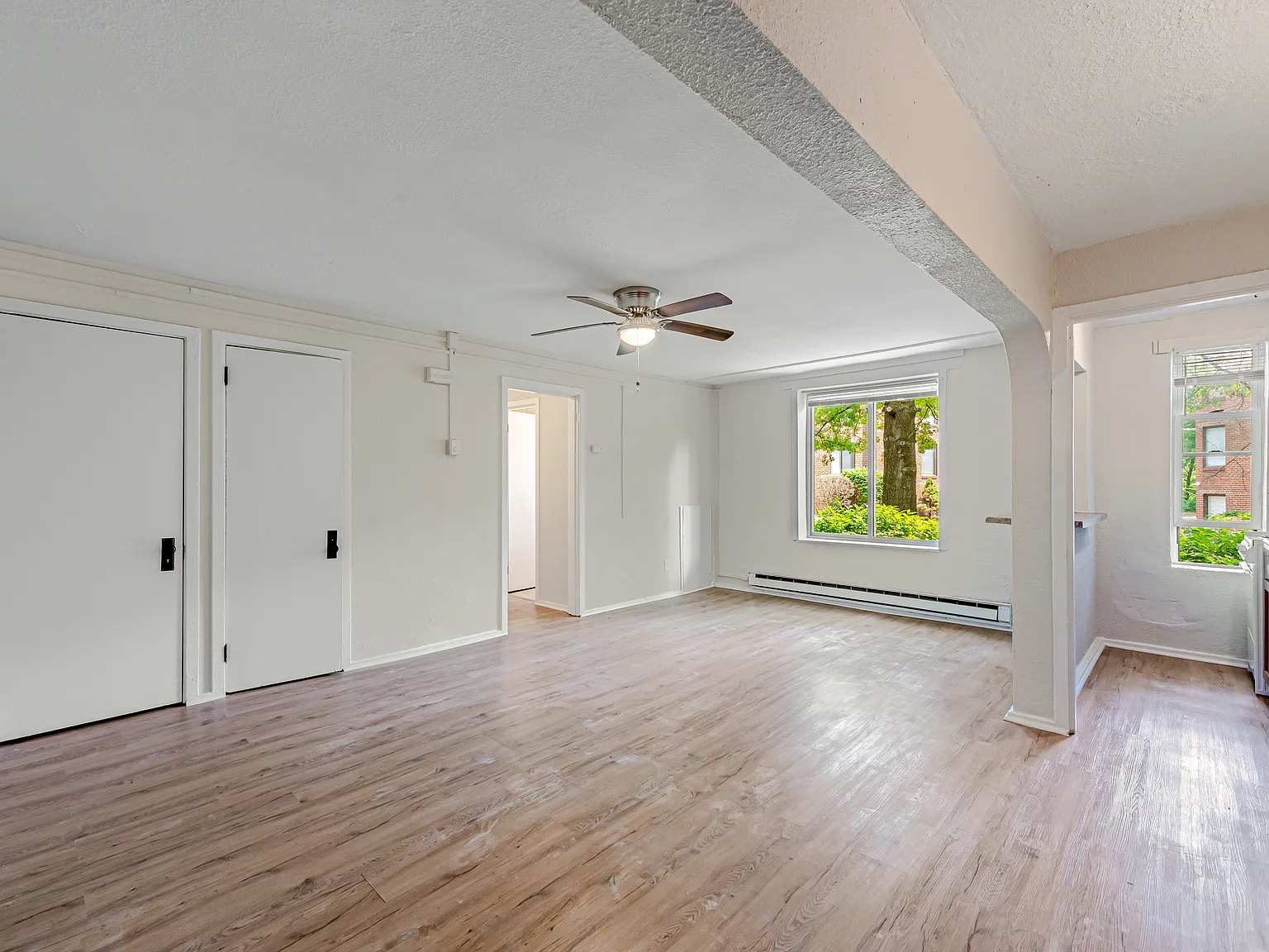 Palm Garden Apartments — Photo 4