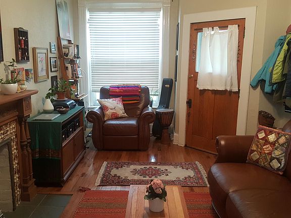 2nd image of 17 Bannock St APT B