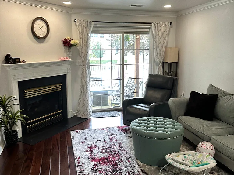 229 Colt St #229 — Photo 5