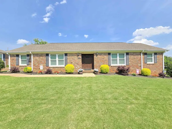 1931 Hermitage Dr, Florence, AL 35630