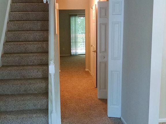 Foyer when coming in to townhome
