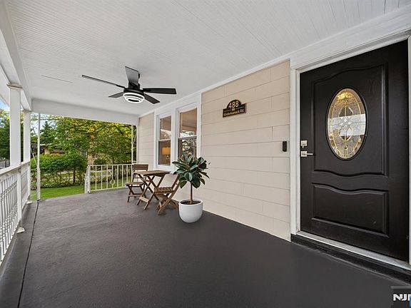 3rd image of 488 Kinderkamack Rd