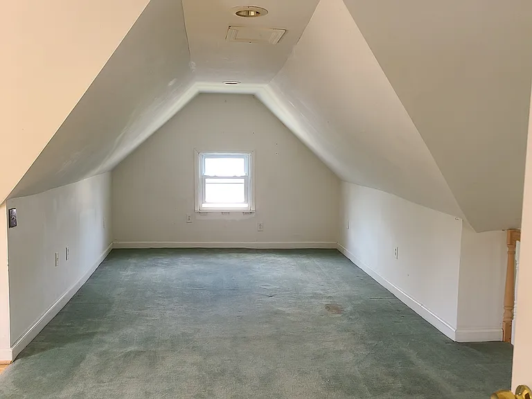 219 Virginia Ave #B — Photo 28