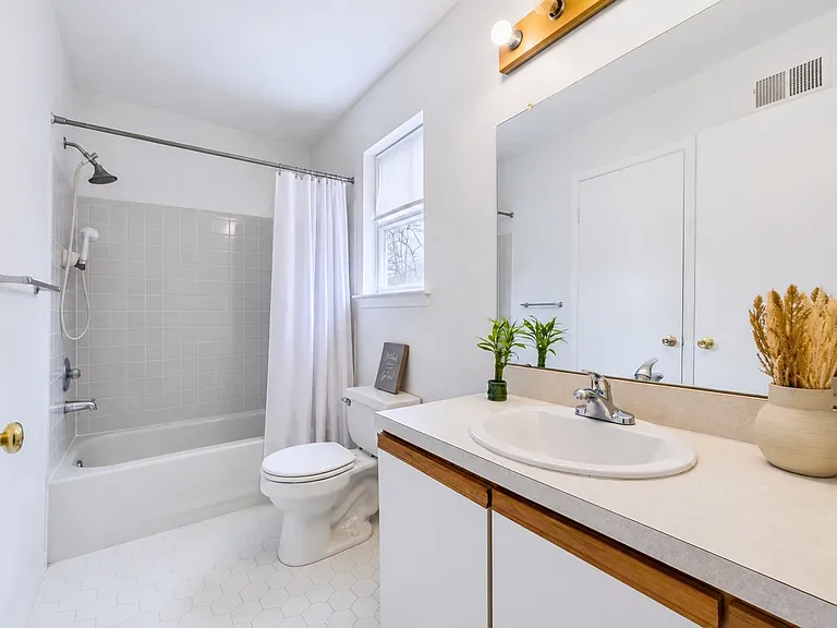 9 Netty St — Photo 18