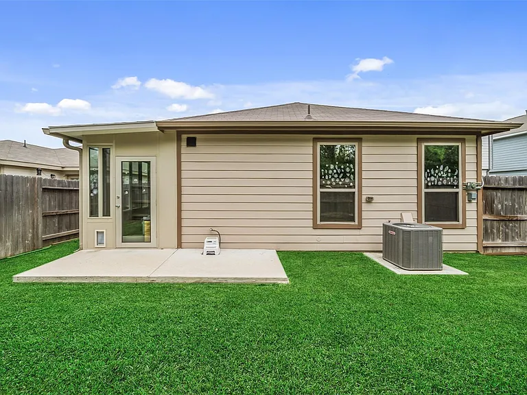 6218 Morning Fern Ln — Photo 26