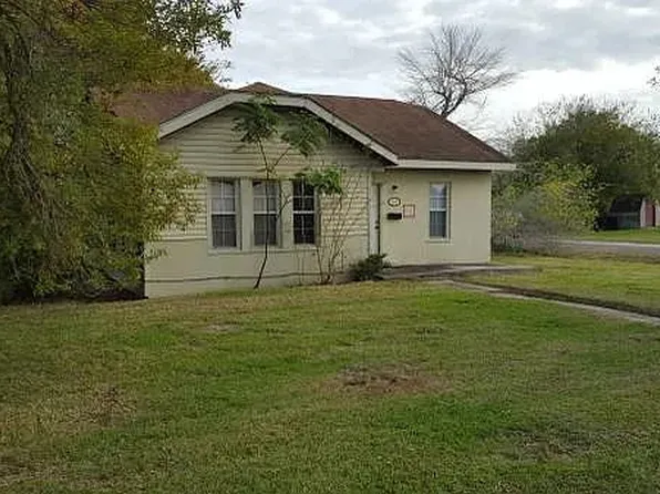 802 17th St, Port Arthur, TX 77640