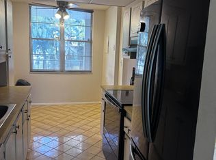 4850 NW 29th Ct APT 218, Lauderdale Lakes, FL 33313