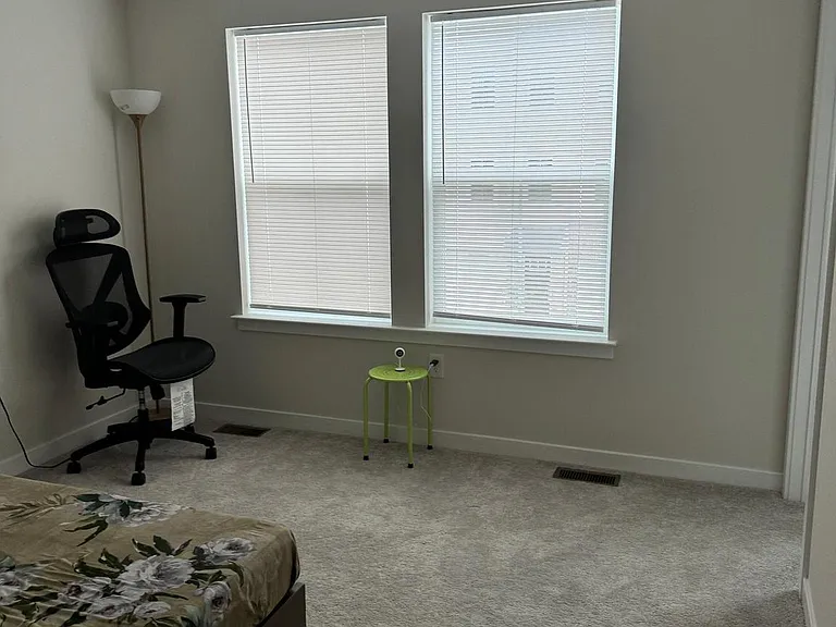 60 Four Leaf Dr — Photo 11
