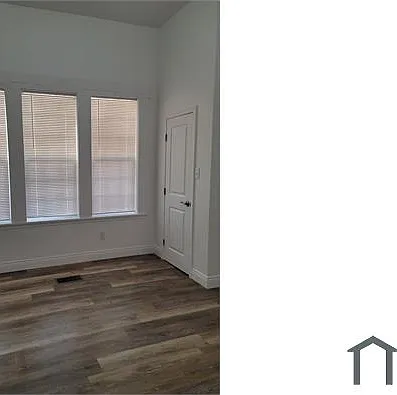 1002 College St #B — Photo 21