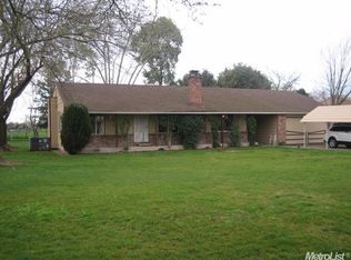 9054 Robbins Rd, Sacramento, CA 95829