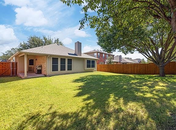 4th image of 7227 Hillshire Ln