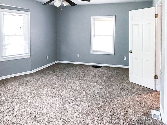 4th image of 3727 Benton Blvd