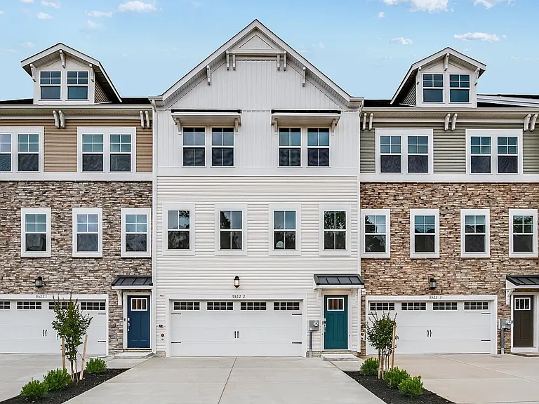 9522 Seascape Ln #2 — Photo 1