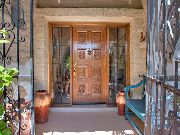 3rd image of 142 W Paseo Del Chino