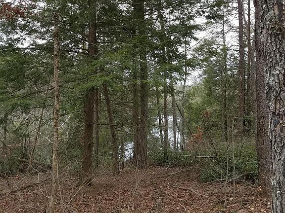 5th image of Cumberland Lakes Dr