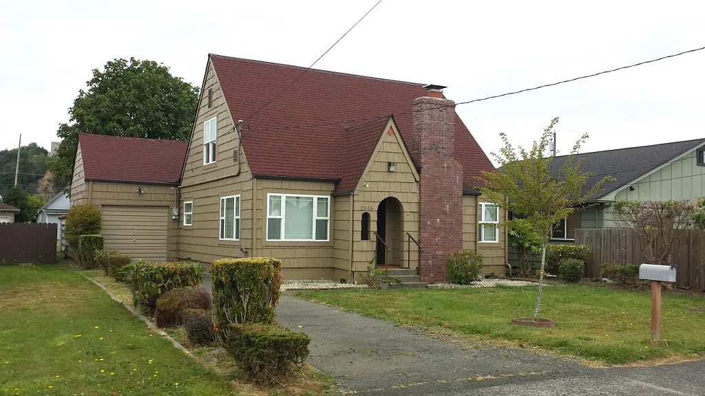2506 Pacific Ave photo 1