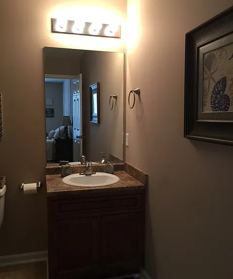 195 Herschel Dr — Photo 22
