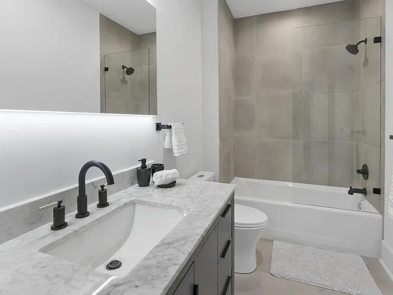 997 Davis Dr — Photo 64