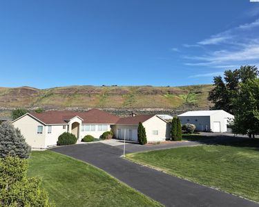 26905 S 1005th Pr SE, Kennewick, WA, 99338
