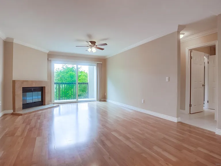 3513 Caminito Sierra #302 — Photo 16