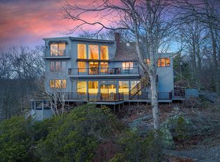 411 Mulberry Point Rd, Guilford, CT 06437