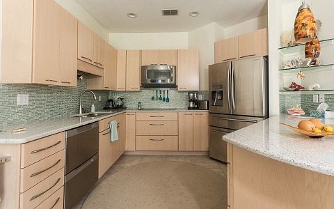 3rd image of 23355 Elmwood Ln