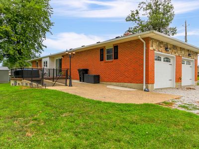 611 Highway Dr, Prairie Home, MO, 65068