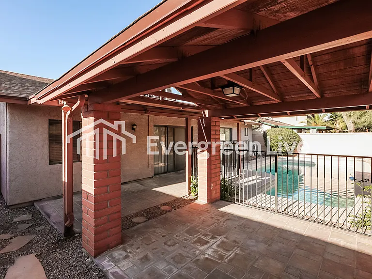 10240 E Vicksburg St — Photo 14