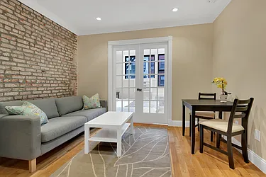 Rented by Cooper & Cooper Real Estate