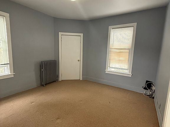 2nd image of 42 N High St #2