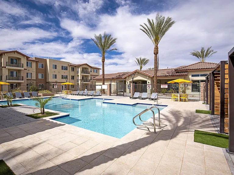 The Safford — Photo 16
