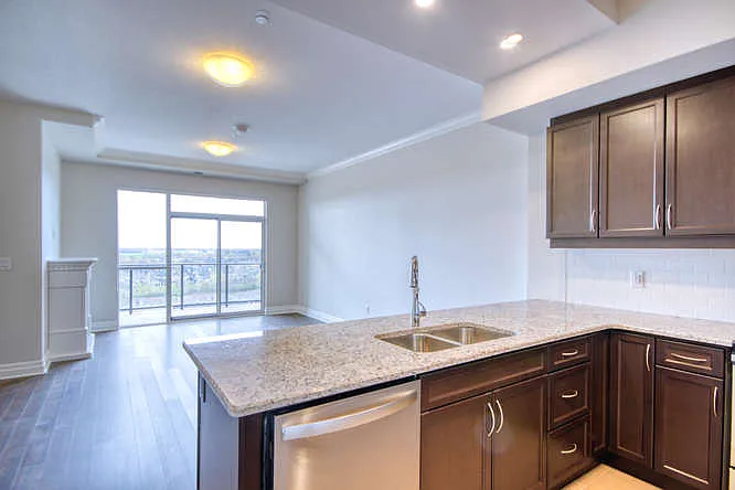 260 Villagewalk Blvd #1003 — Photo 5