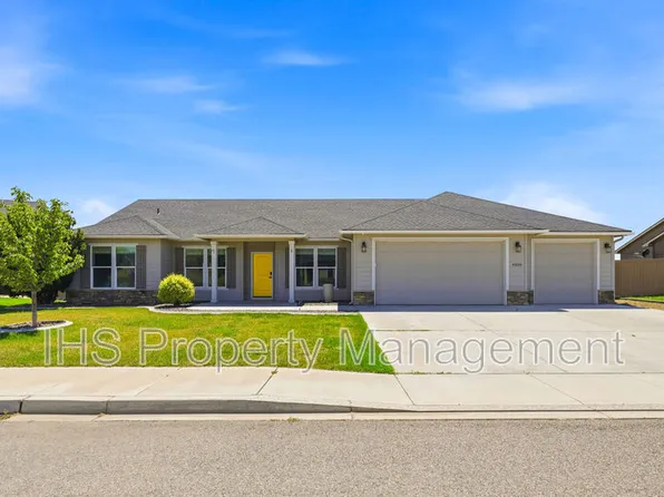 4806 Tamarisk Dr, Pasco, WA 99301