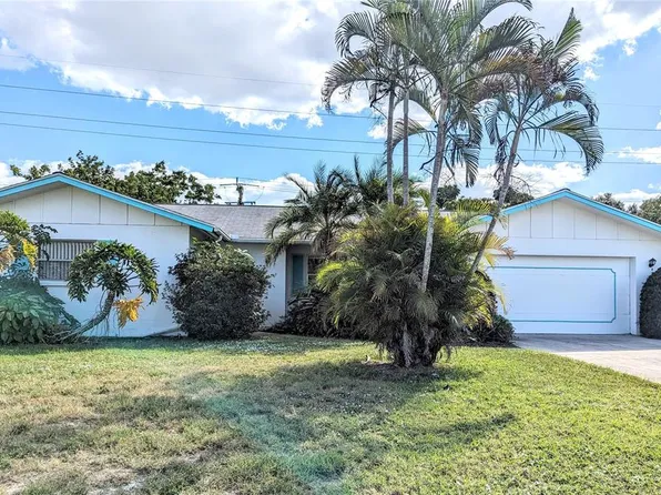 5707 1st Avenue Dr NW, Bradenton, FL 34209