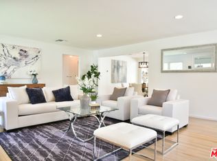 16844 Margate St, Encino, CA 91436