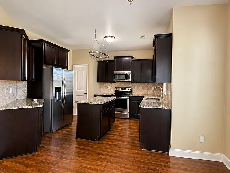 273 N Prince Henry Way — Photo 23