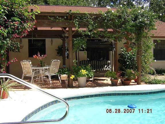 4th image of 5420 E Fort King St