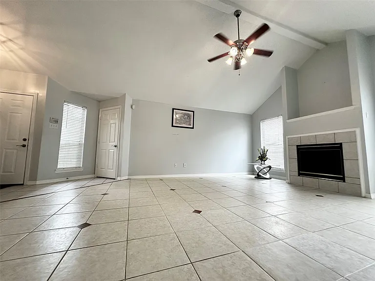 11036 Mistic Moon Ct — Photo 3