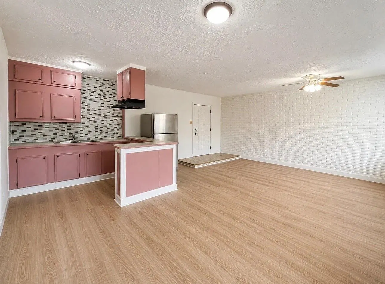 1 bed, 1.0 bath, 650 sqft, $950 — Photo 4